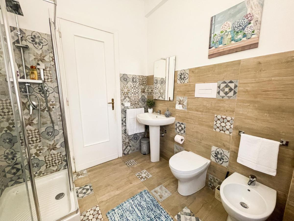 Al Politeama Rooms B&B 팔레르모 외부 사진