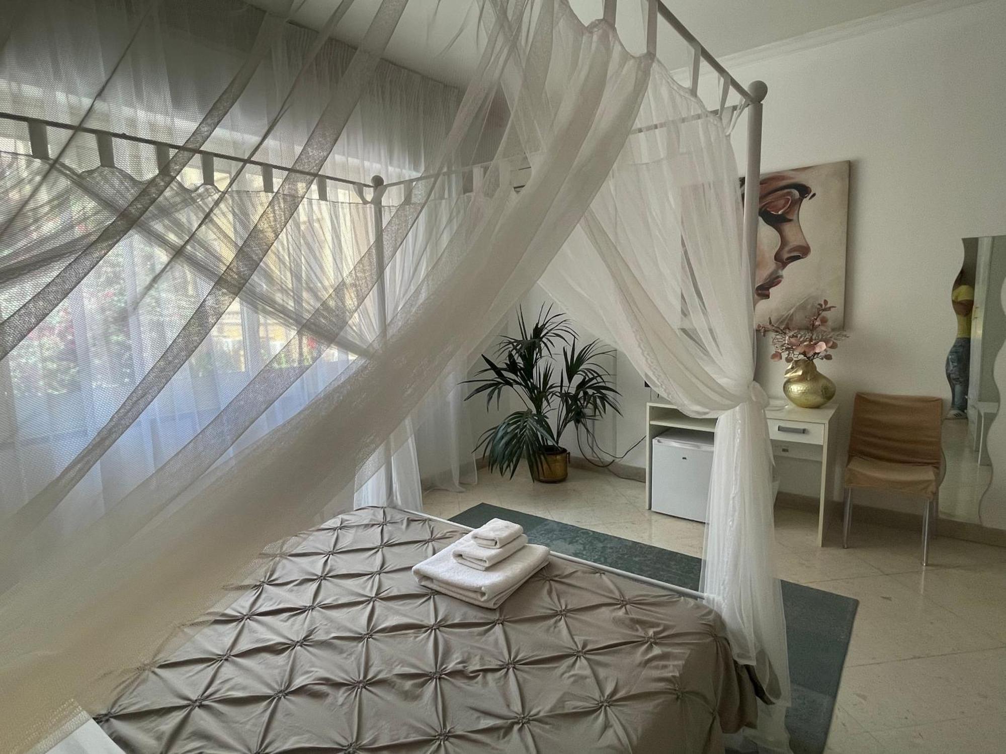 Al Politeama Rooms B&B 팔레르모 외부 사진